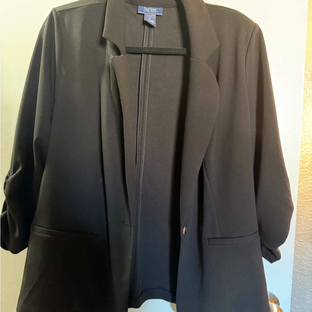 Jones New York Women's Classic Black Blazer